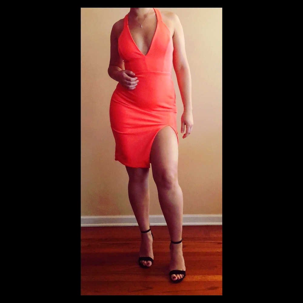 Vneck dress with slit NWOT!!!!